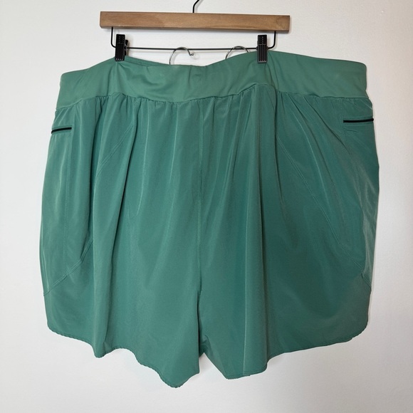 Torrid Athletic Green Shorts - Picture 2 of 5